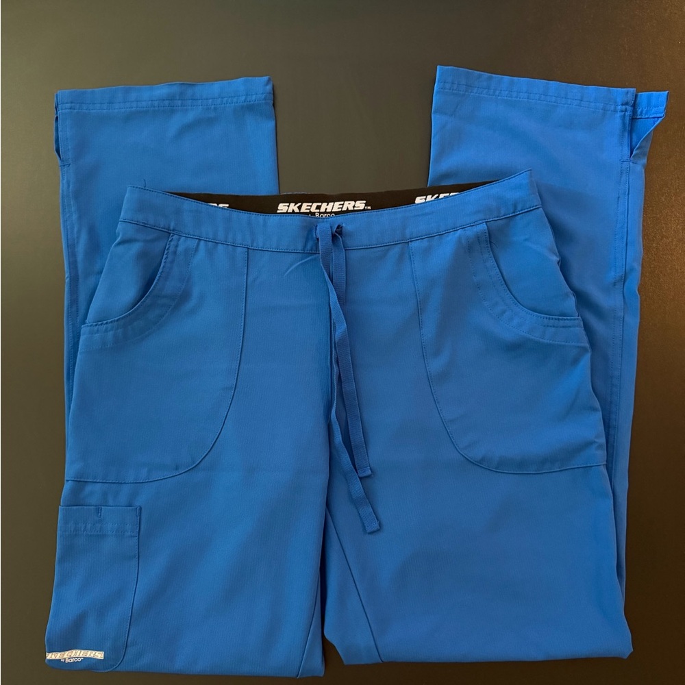 Women’s Sketchers scrub pants
